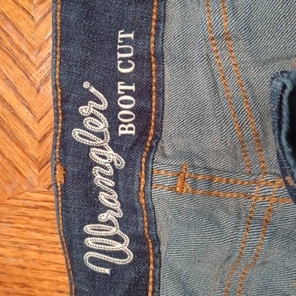 WRANGLER BOOTCUT JEANS - Picture 5 of 6